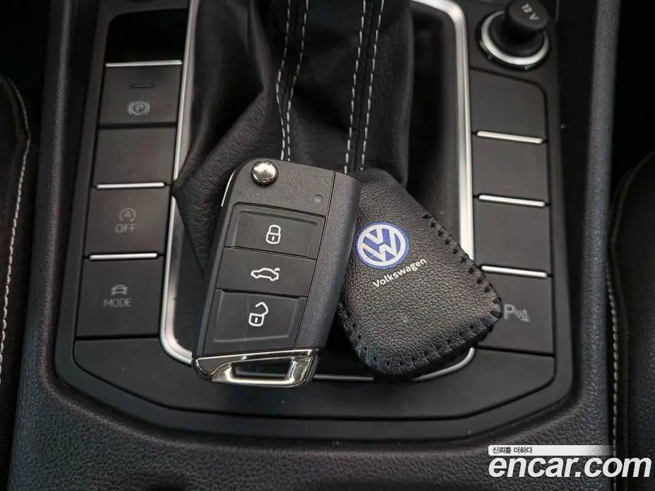 Volkswagen Jetta 2022 1.5 автомат (гидро), фото 16