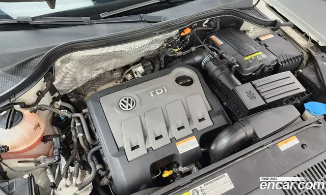 Volkswagen Tiguan 2014 2.0 автомат (гидро), миниатюра 6