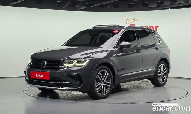 Volkswagen Tiguan 2021 2.0 автомат (гидро), миниатюра 1