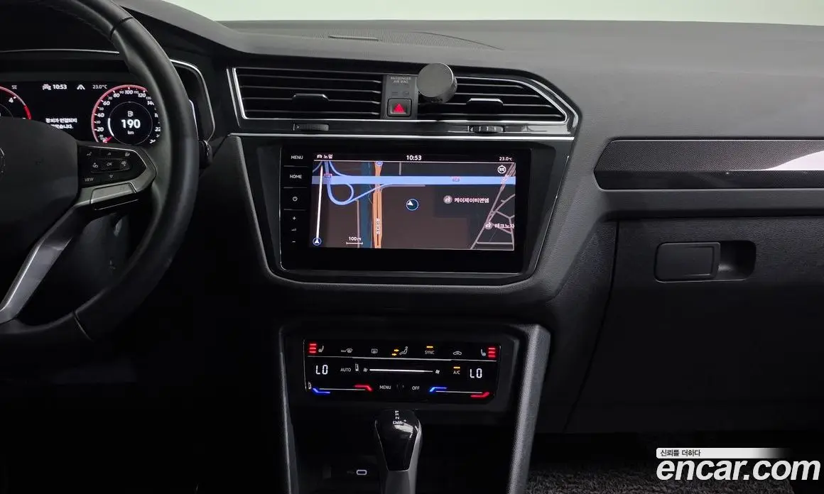 Volkswagen Tiguan 2021 2.0 автомат (гидро), фото 12
