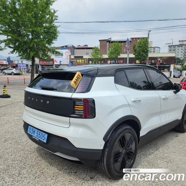 Volvo EX30 2026 1.0 автомат (гидро), миниатюра 7