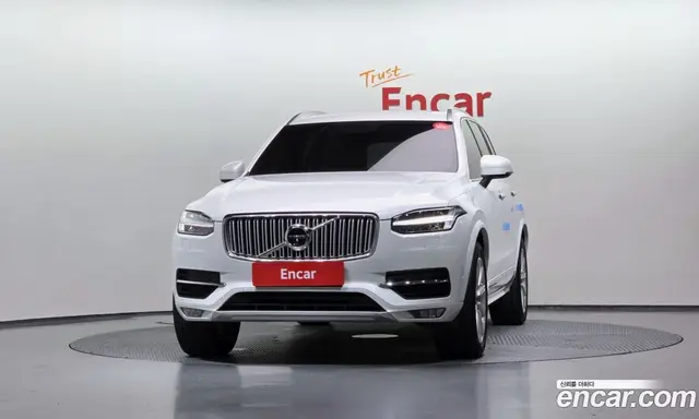 Volvo XC90 2018 2.0 автомат (гидро), миниатюра 3
