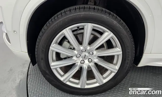 Volvo XC90 2018 2.0 автомат (гидро), миниатюра 5