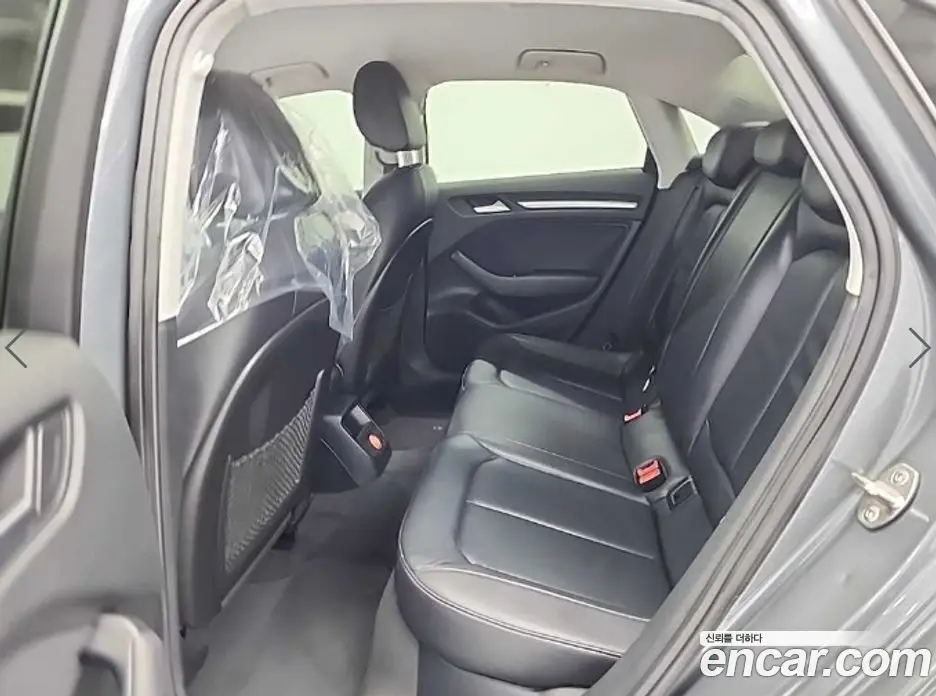 Audi A3 2014 1.6 автомат (гидро), фото 12