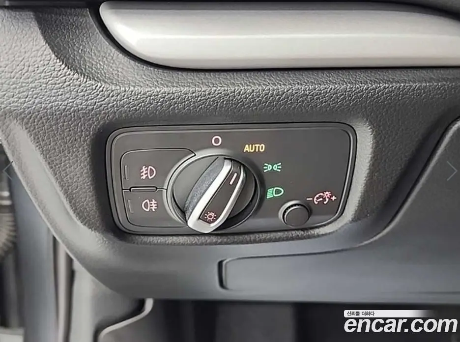 Audi A3 2014 1.6 автомат (гидро), фото 15