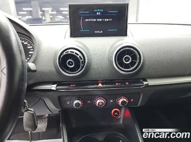 Audi A3 2014 1.6 автомат (гидро), миниатюра 10