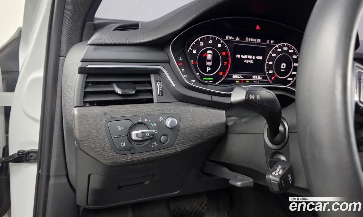 Audi A4 2019 2.0 автомат (гидро), фото 22