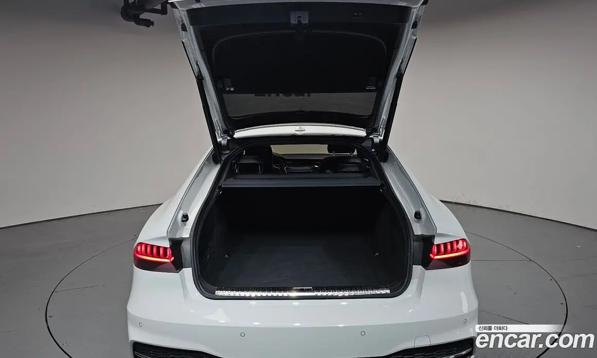 Audi A7 2021 3.0 автомат (гидро), фото 25