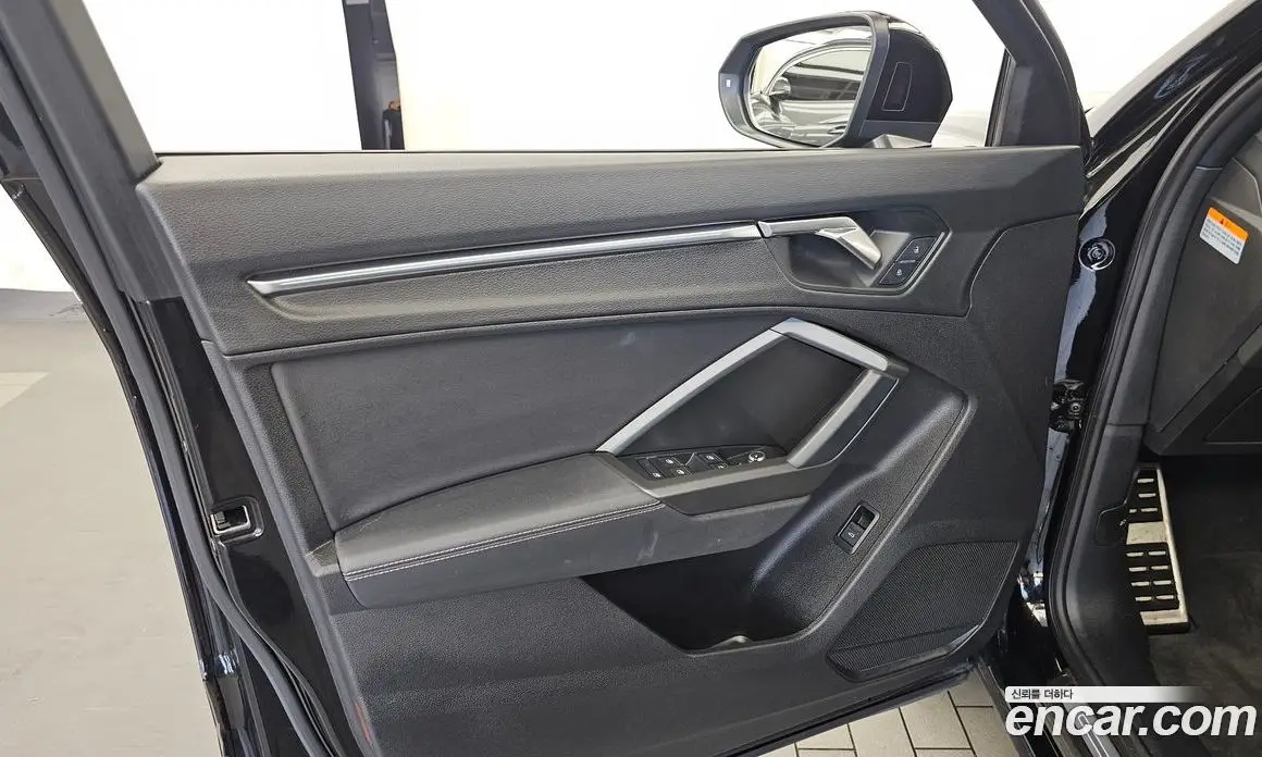 Audi Q3 2022 2.0 автомат (гидро), фото 14