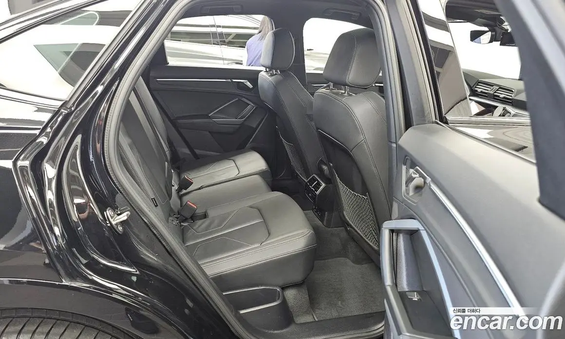 Audi Q3 2022 2.0 автомат (гидро), фото 18