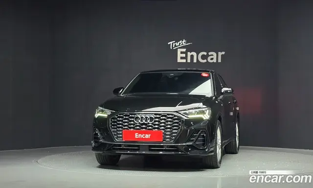Audi Q3 2022 2.0 автомат (гидро), миниатюра 3