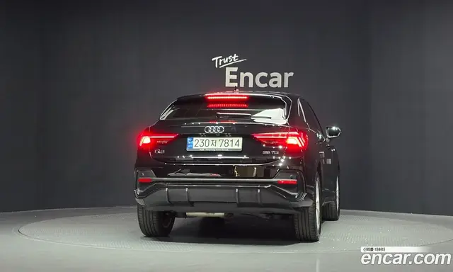 Audi Q3 2022 2.0 автомат (гидро), миниатюра 4