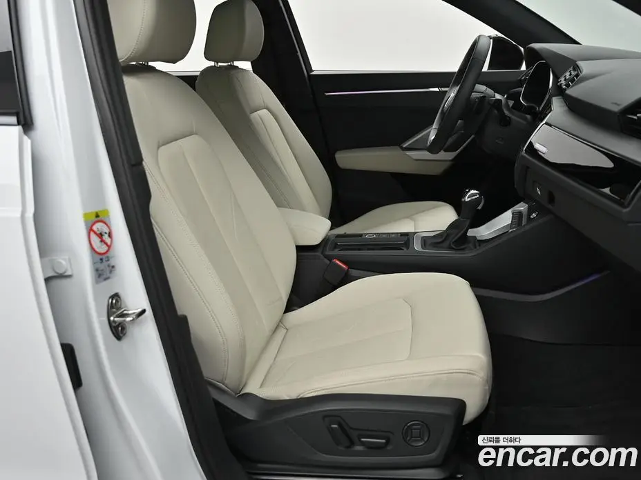 Audi Q3 2025 2.0 автомат (гидро), фото 10
