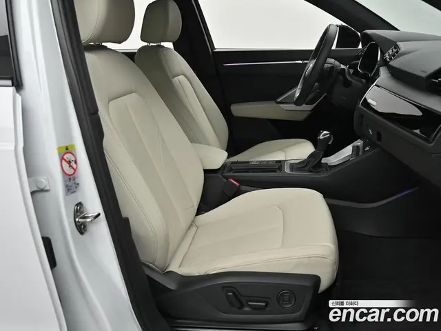 Audi Q3 2025 2.0 автомат (гидро), миниатюра 10