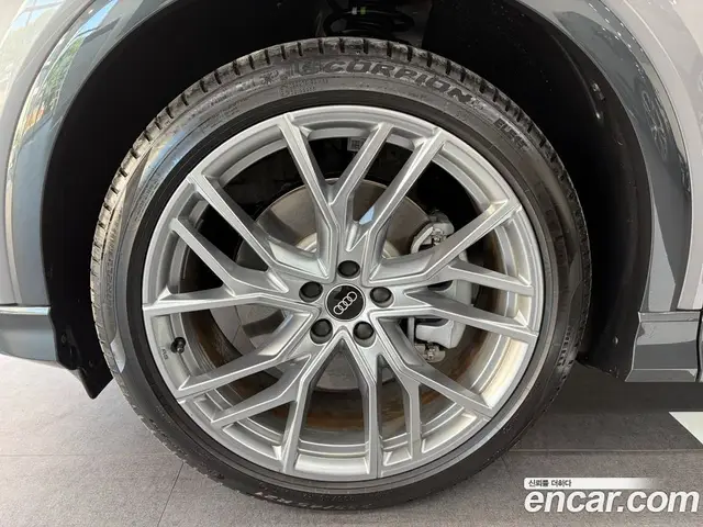 Audi Q4 e-tron 2026 0.2 автомат (гидро), миниатюра 5