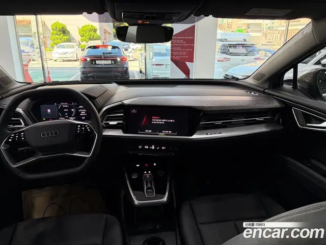 Audi Q4 e-tron 2026 0.2 автомат (гидро), миниатюра 7