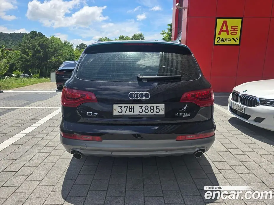 Audi Q7 2010 3.0 автомат (гидро), фото 4