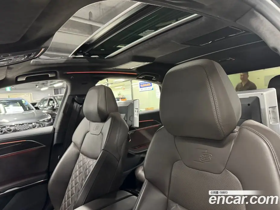 Audi S8 2021 4.0 автомат (гидро), фото 15