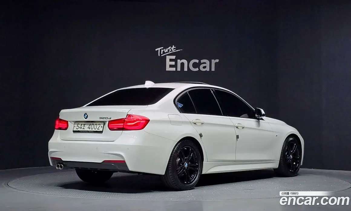 BMW 3 серия 2017 2.0 автомат (гидро), фото 2