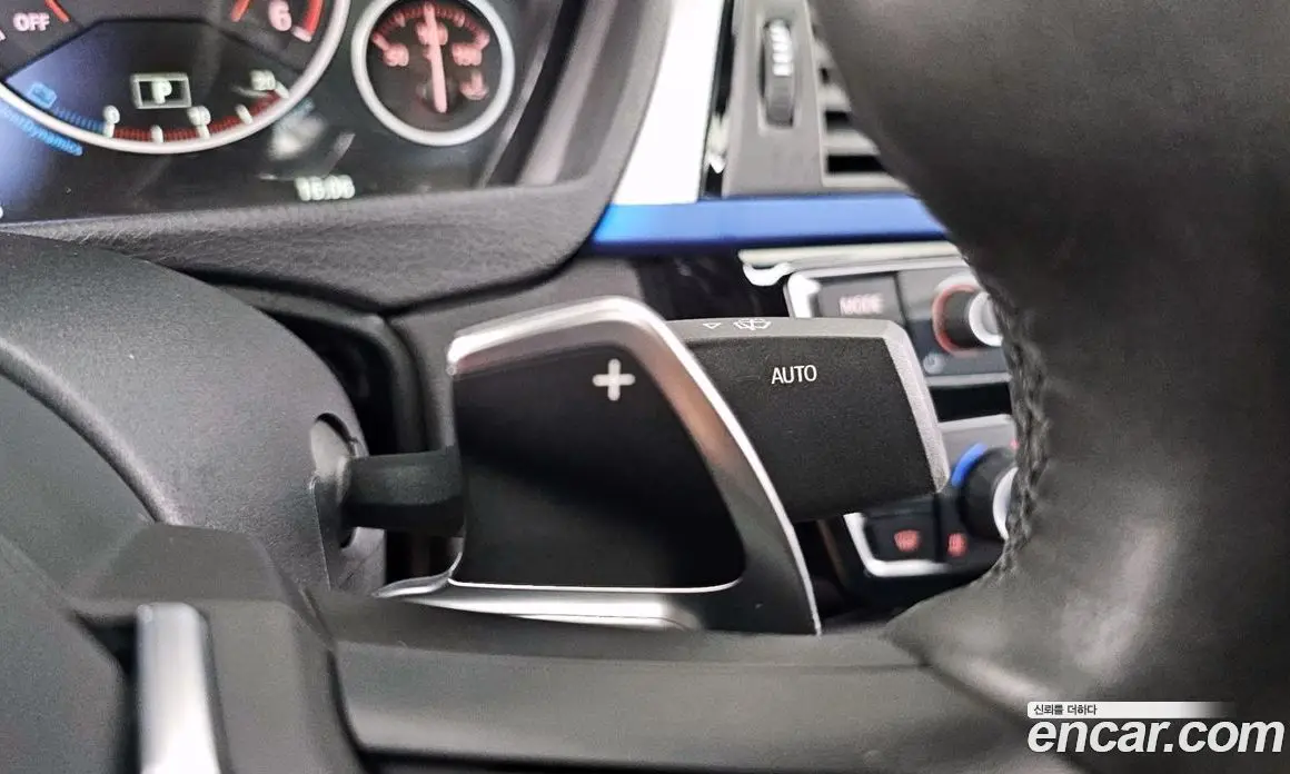 BMW 3 серия 2017 2.0 автомат (гидро), фото 28
