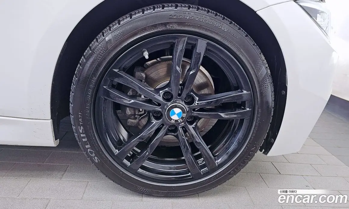 BMW 3 серия 2017 2.0 автомат (гидро), фото 7