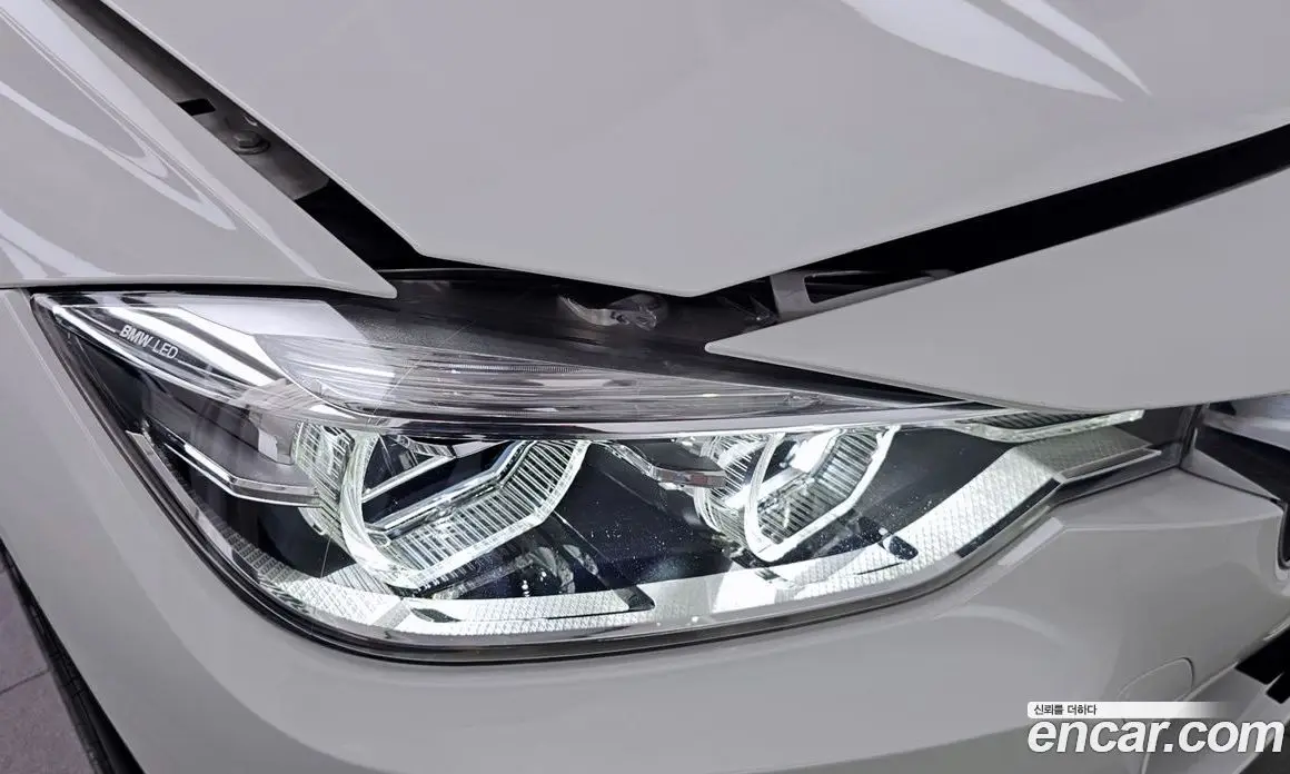 BMW 3 серия 2017 2.0 автомат (гидро), фото 8