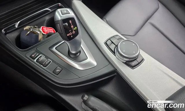 BMW 3 серия 2017 2.0 автомат (гидро), миниатюра 9