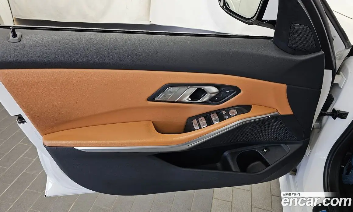 BMW 3 серия 2022 2.0 автомат (гидро), фото 14