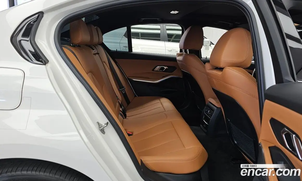BMW 3 серия 2022 2.0 автомат (гидро), фото 18