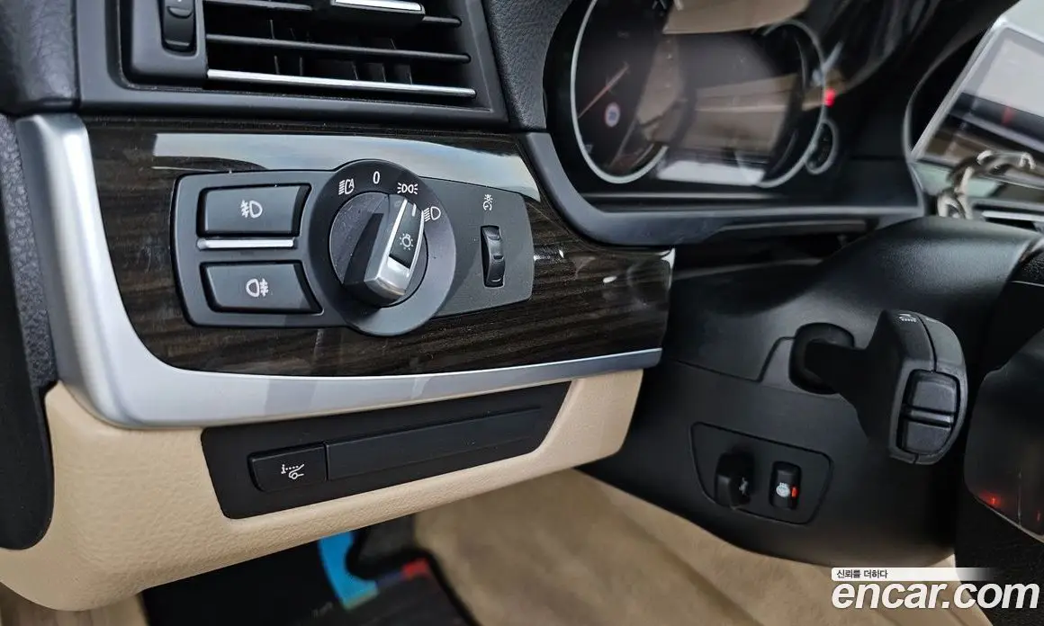 BMW 5 серия 2015 2.0 автомат (гидро), фото 20