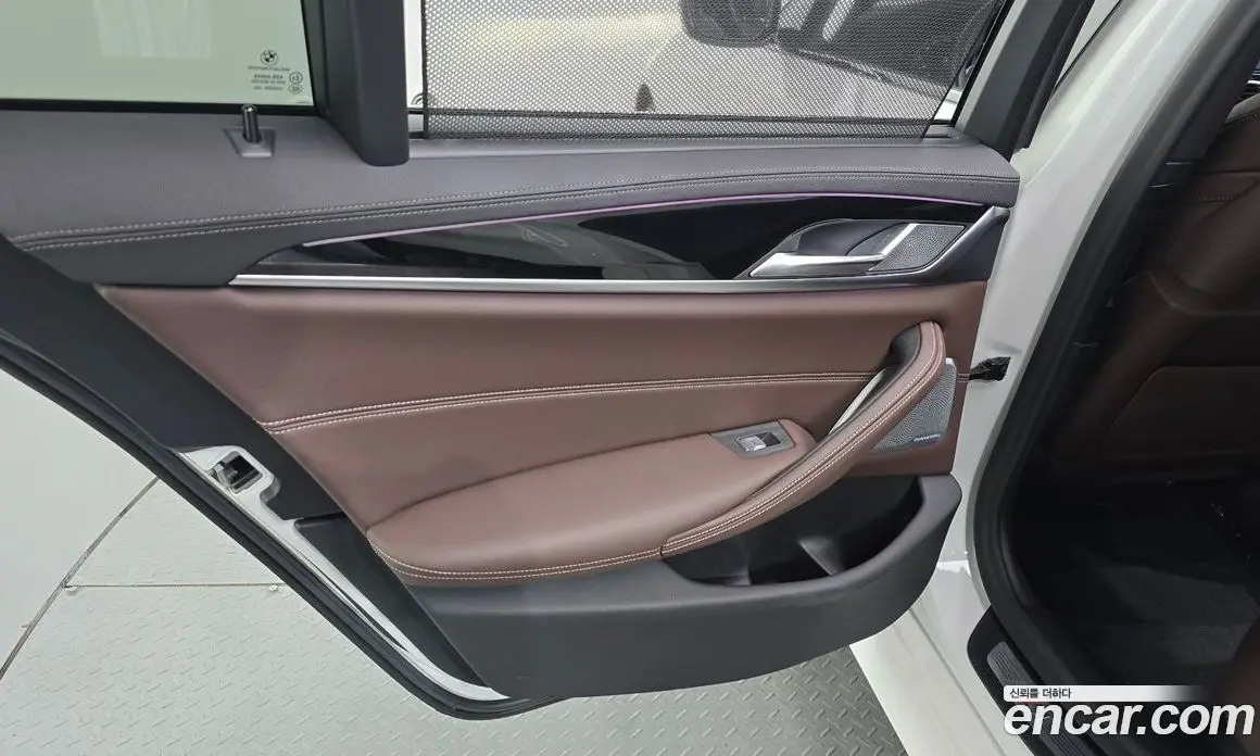 BMW 5 серия 2021 4.4 автомат (гидро), фото 15