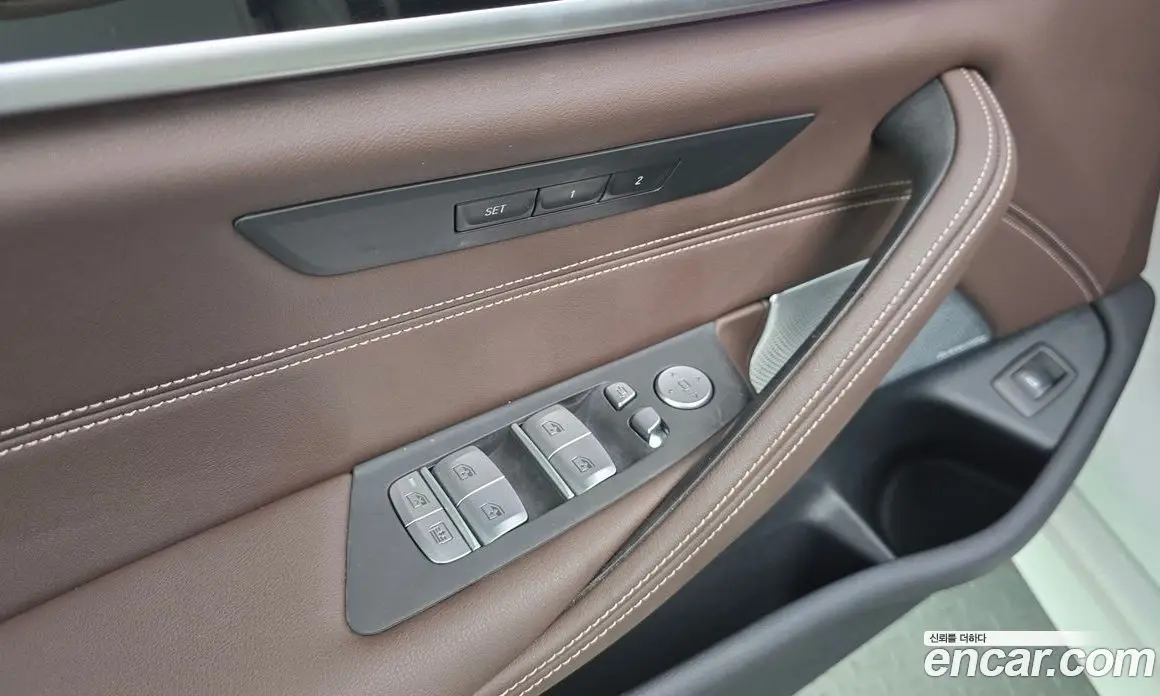 BMW 5 серия 2021 4.4 автомат (гидро), фото 28