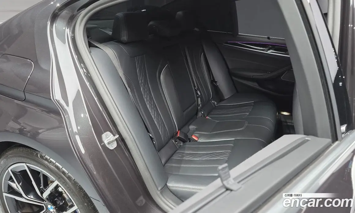 BMW 5 серия 2022 2.0 автомат (гидро), фото 11
