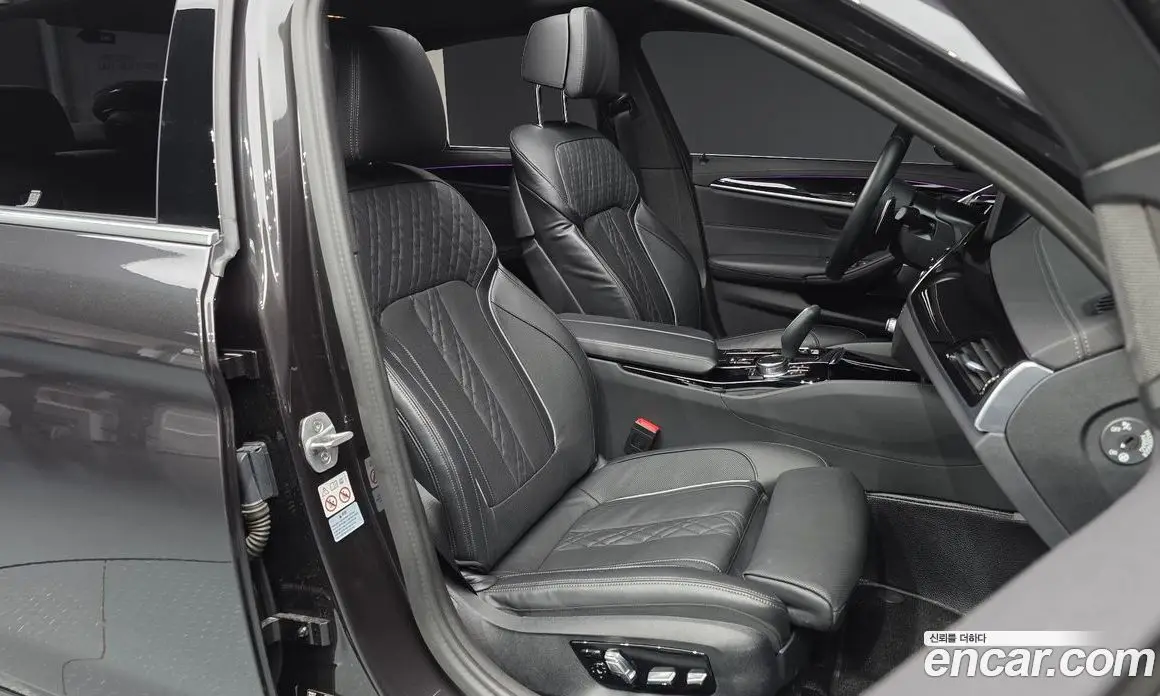BMW 5 серия 2022 2.0 автомат (гидро), фото 12