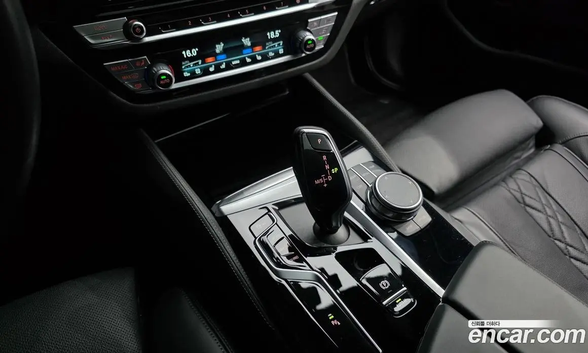 BMW 5 серия 2022 2.0 автомат (гидро), фото 9