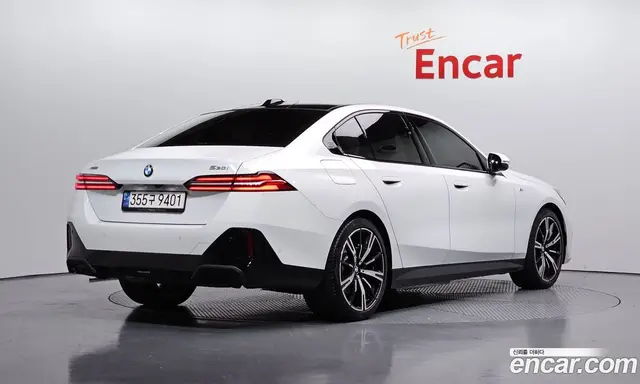 BMW 5 серия 2023 2.0 автомат (гидро), миниатюра 2