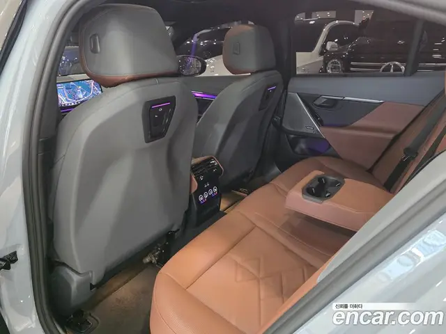 BMW 5 серия 2025 2.0 автомат (гидро), миниатюра 12