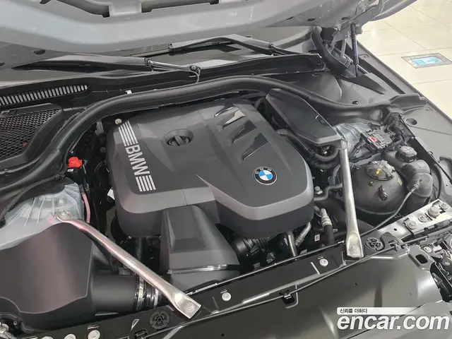 BMW 5 серия 2025 2.0 автомат (гидро), миниатюра 6