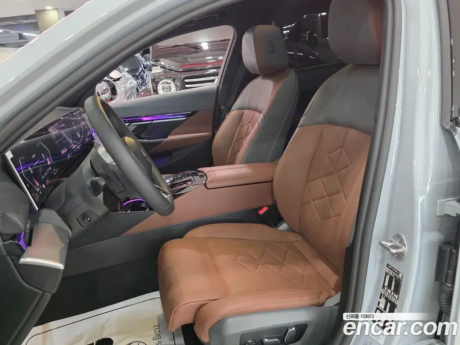 BMW 5 серия 2025 2.0 автомат (гидро), фото 10