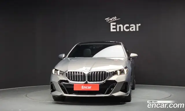 BMW 5 серия 2025 2.0 автомат (гидро), миниатюра 3