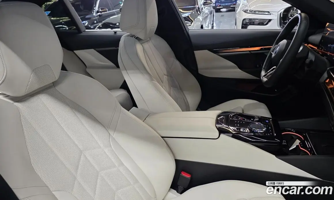 BMW i5 2025 0.2 автомат (гидро), фото 16