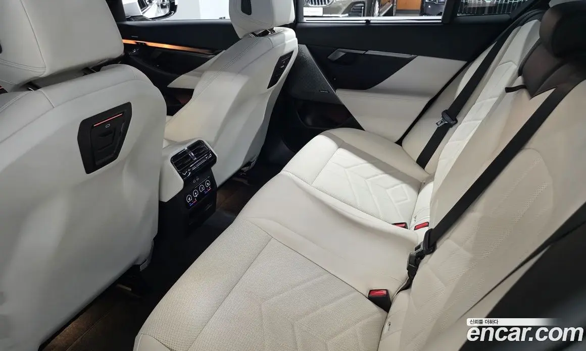 BMW i5 2025 0.2 автомат (гидро), фото 20