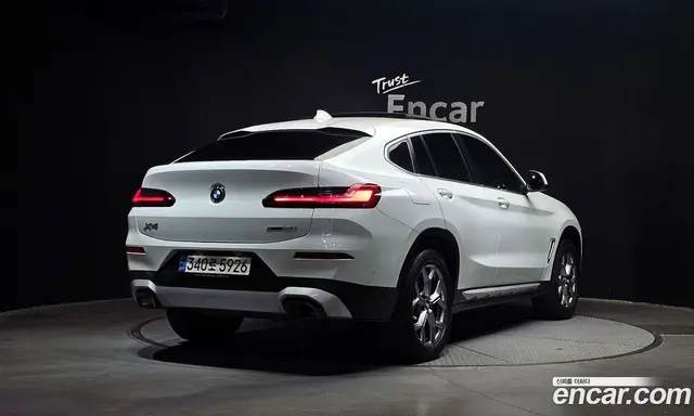 BMW X4 2022 2.0 автомат (гидро), миниатюра 2