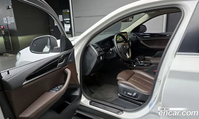BMW X4 2022 2.0 автомат (гидро), миниатюра 11