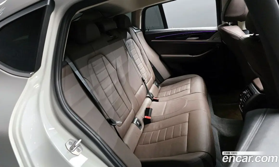 BMW X4 2022 2.0 автомат (гидро), фото 12