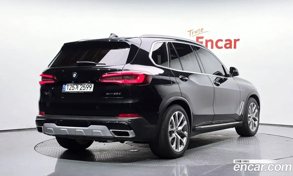 BMW X5 2021 3.0 автомат (гидро), фото 2