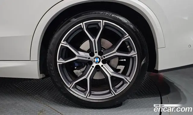 BMW X5 2022 3.0 автомат (гидро), миниатюра 7