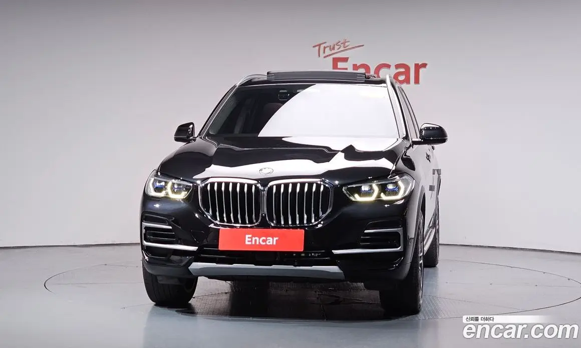 BMW X5 2022 3.0 автомат (гидро), фото 2