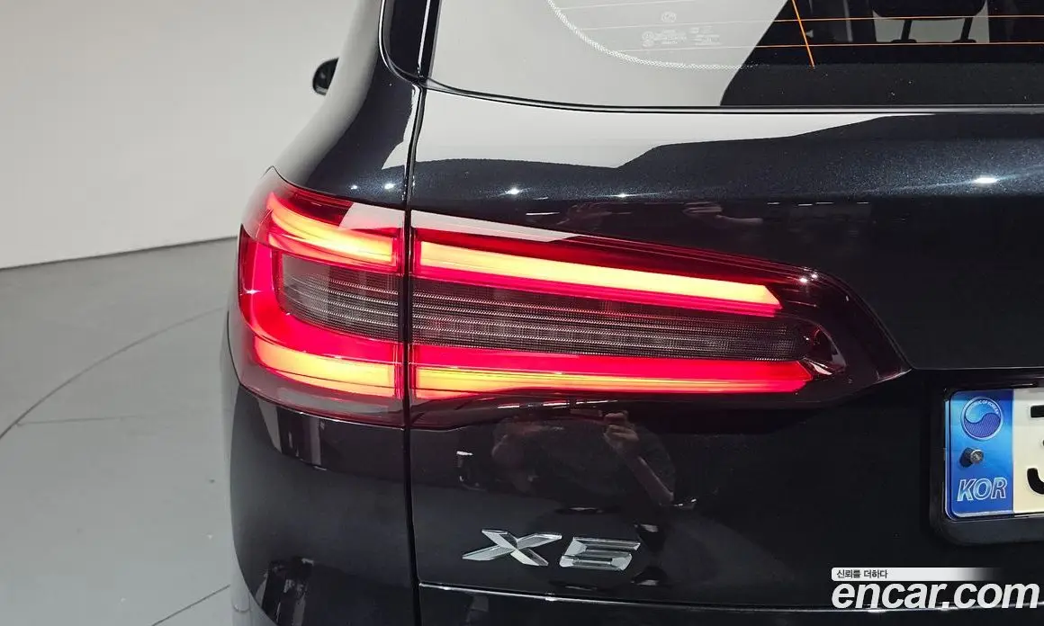 BMW X5 2022 3.0 автомат (гидро), фото 8