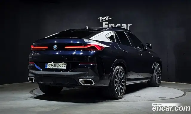 BMW X6 2025 3.0 автомат (гидро), миниатюра 2